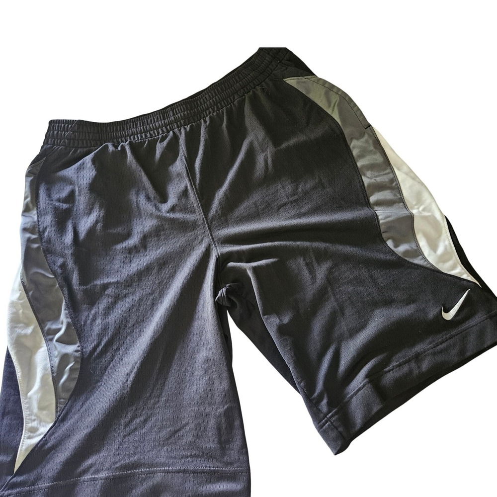 VTG Nike Basketball Shorts Y2K Style Athletic Training Black Gray XL 2009